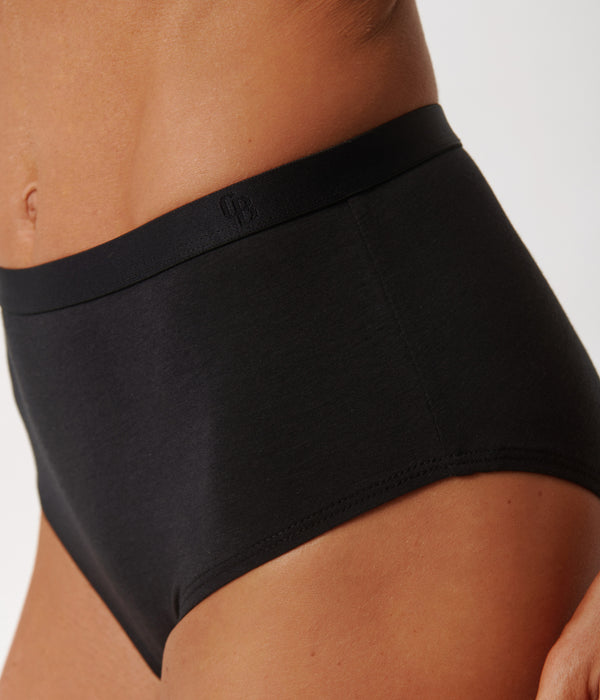 Bamboo Package - T-shirt & Maxi Panties & Socks - Black