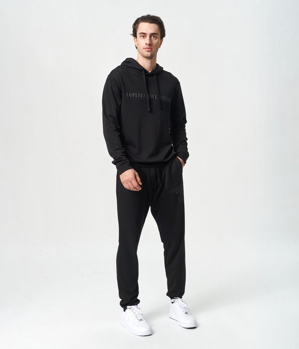 Black bamboo hoodie jogging set with logo