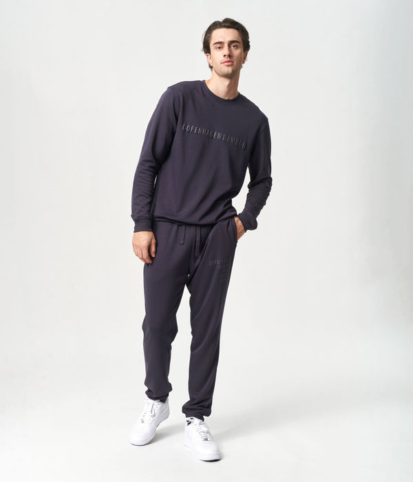 Dark grey bamboo jogging suit with logo