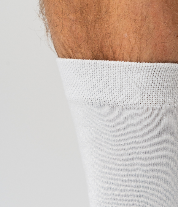 10 pairs of white bamboo socks