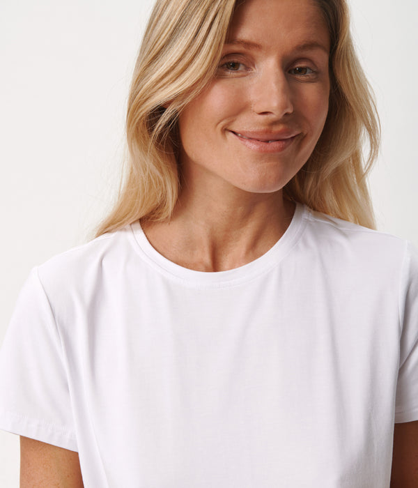 Bamboo Package - T-shirt & Maxi Panties & Socks - White