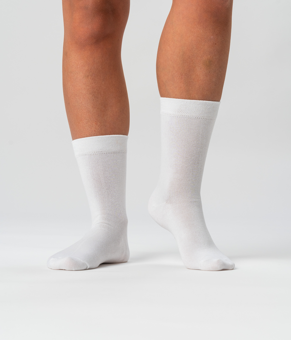 10 pairs of bamboo socks white/navy