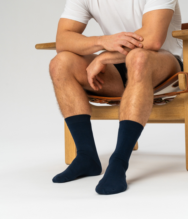 10 pairs of bamboo socks white/navy